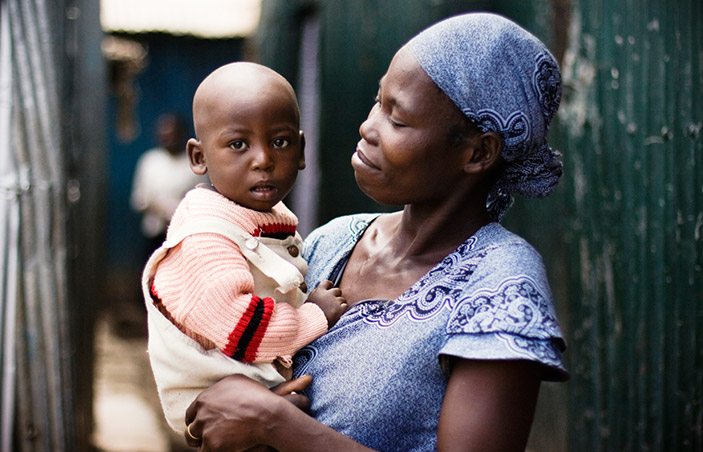 mother and child in kenya